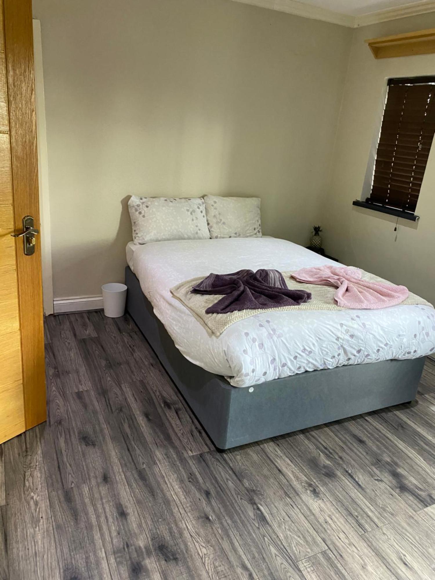 Ruislip Guest House Dış mekan fotoğraf